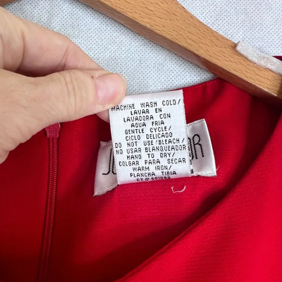 Julian Taylor Power Red Sleeveless Sheath‎ Dress with Bow Detail Size 6 - Picture 7 of 8